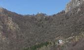 24 Ecco il rifugio e il passo del Fo'